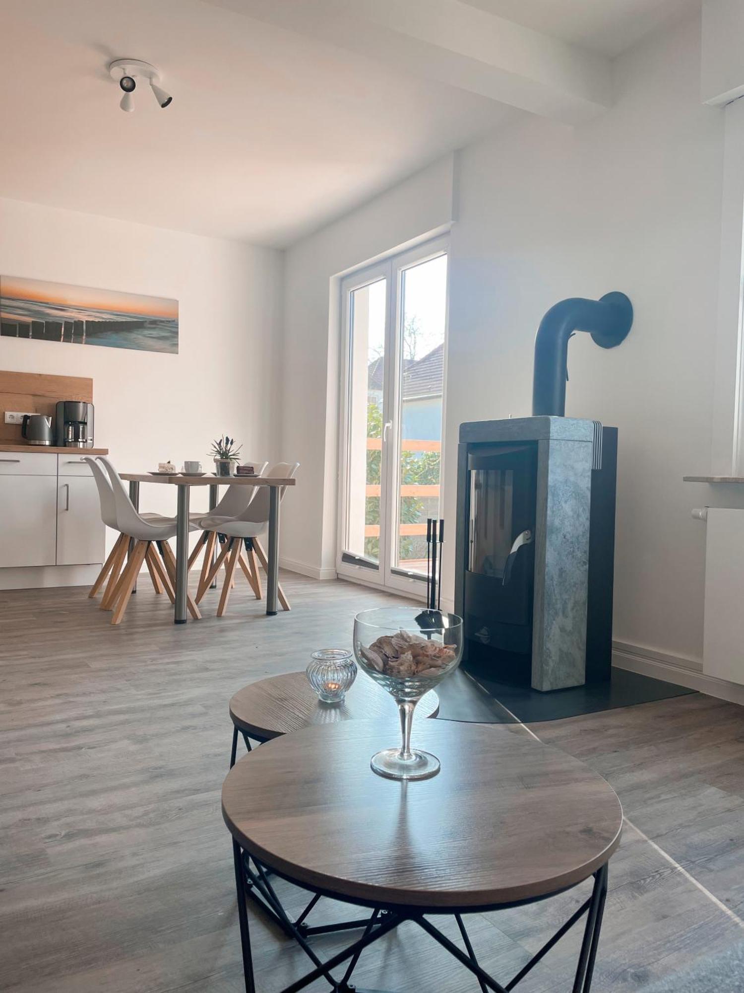 Haus Urvasi Apartment Lubeck Luaran gambar